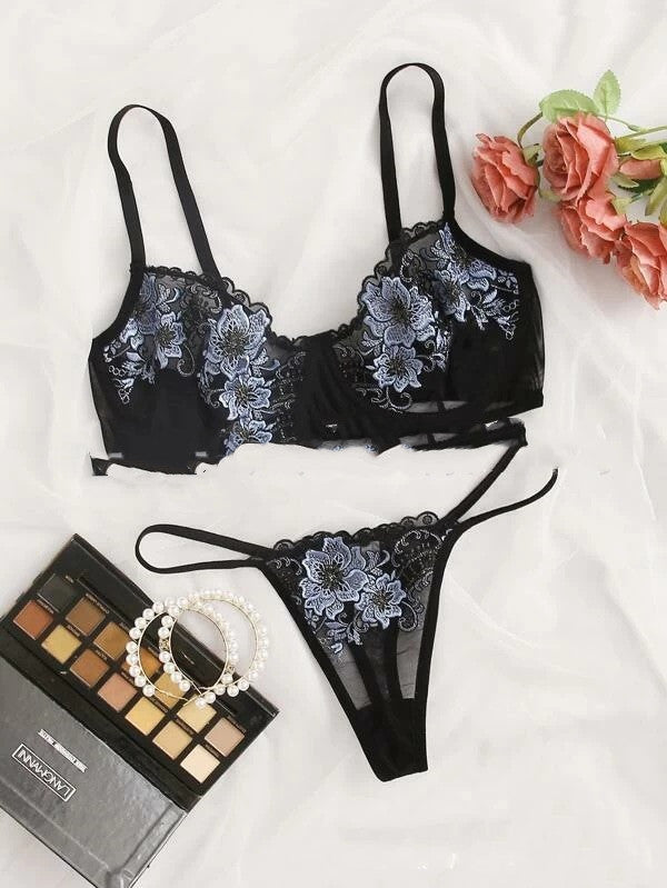 Embroidered Lace Sexy Lingerie Temptation Lingerie Set